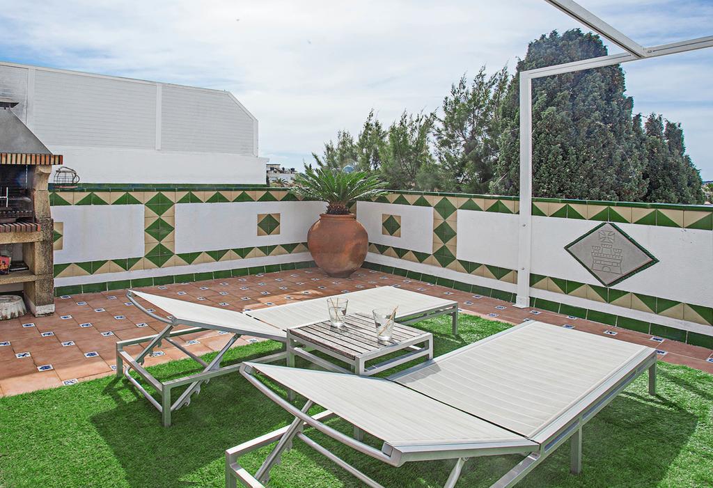 Beach Penthouse Sitges Exteriör bild