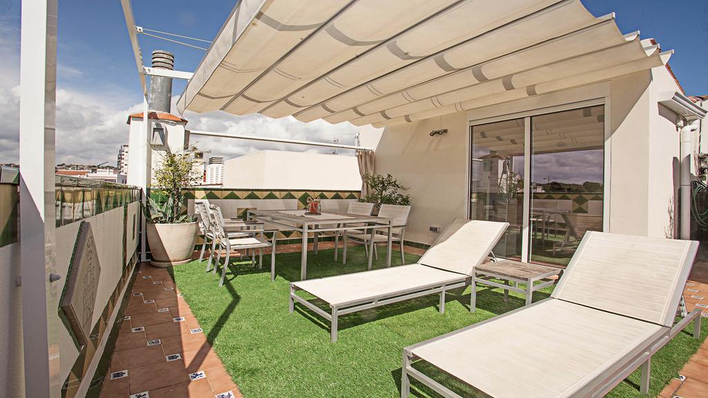 Beach Penthouse Sitges Exteriör bild